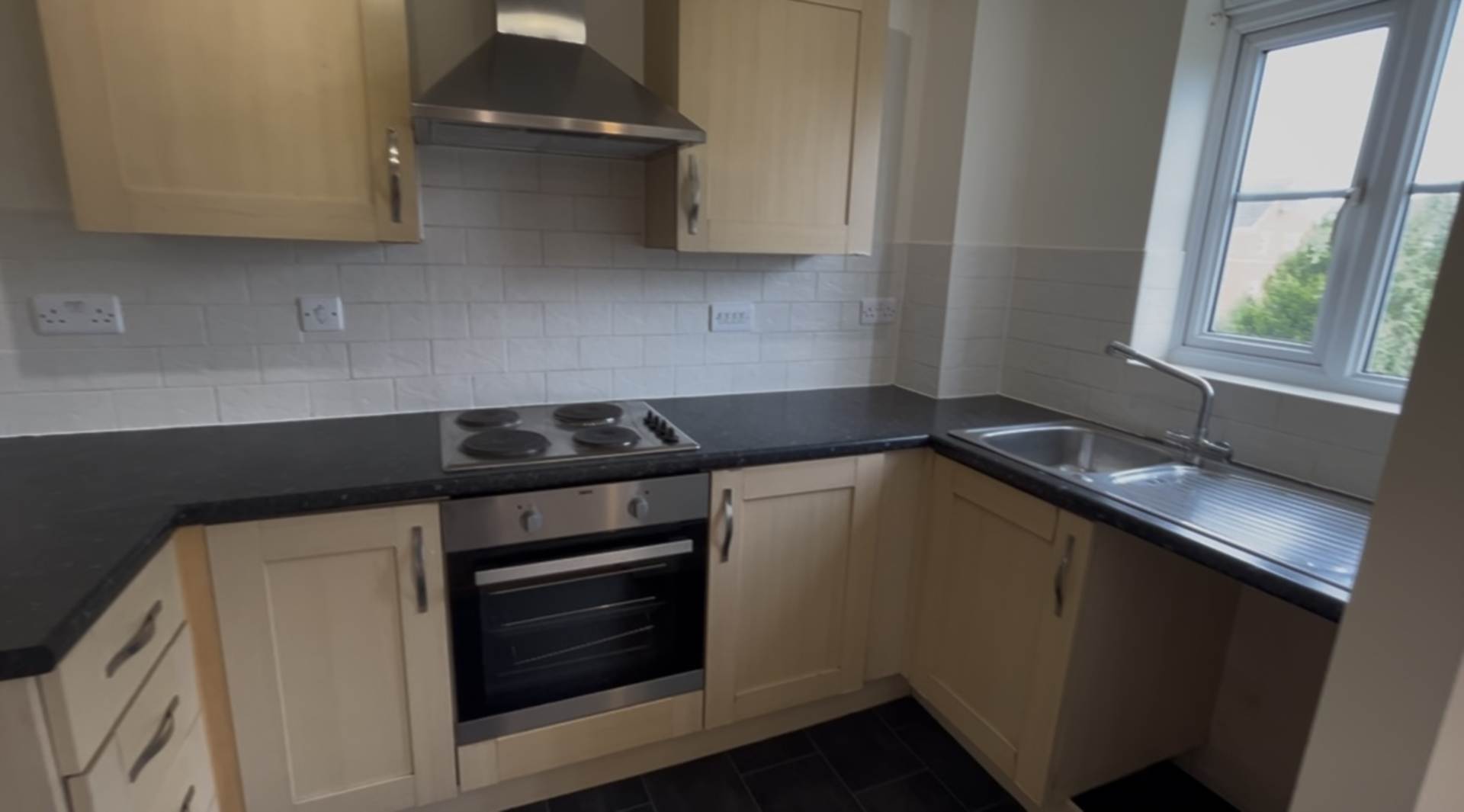 Additional Property Image 2 bedroom Apartment to rent in Banbury 10
