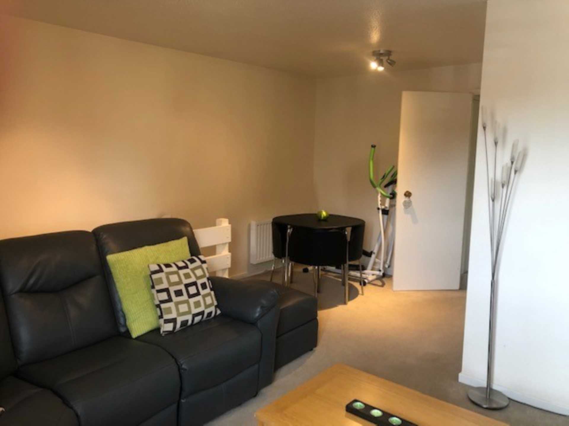 Additional Property Image 1 bedroom Maisonette to rent in Witney 5