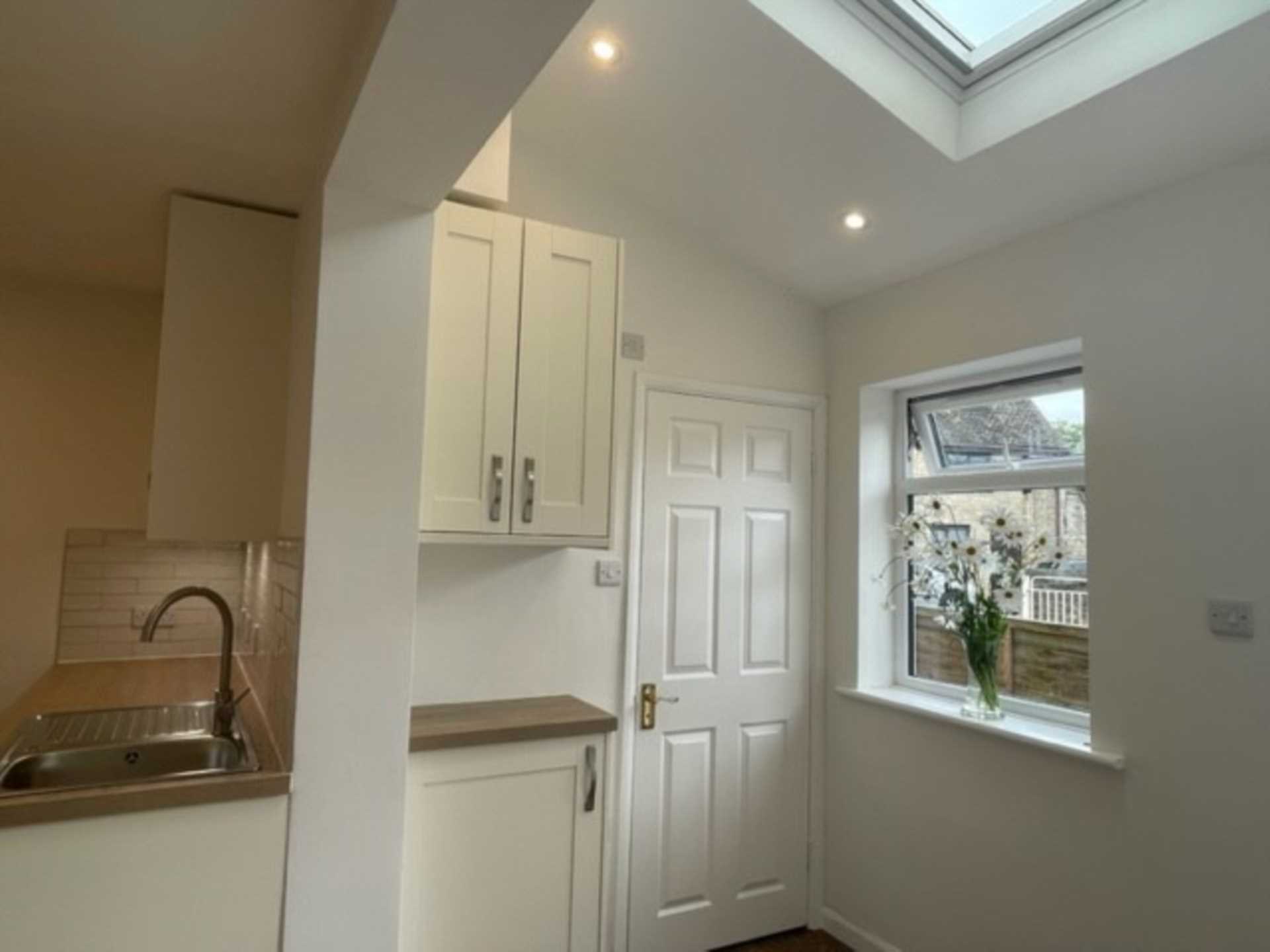Additional Property Image 3 bedroom Cottage to rent in Witney 8