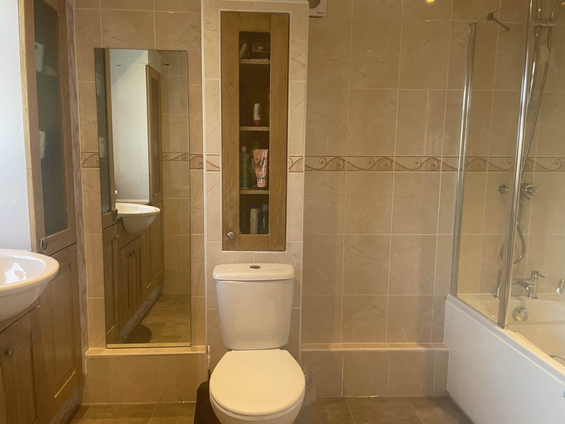Additional Property Image 4 bedroom Bungalow to rent in Witney 18