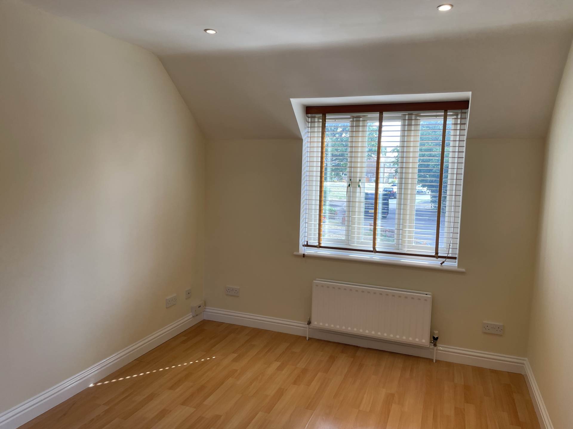 Additional Property Image 2 bedroom Maisonette to rent in Witney 8