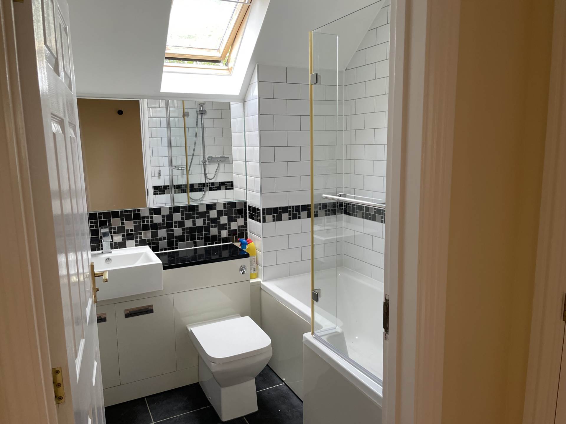 Additional Property Image 2 bedroom Maisonette to rent in Witney 10