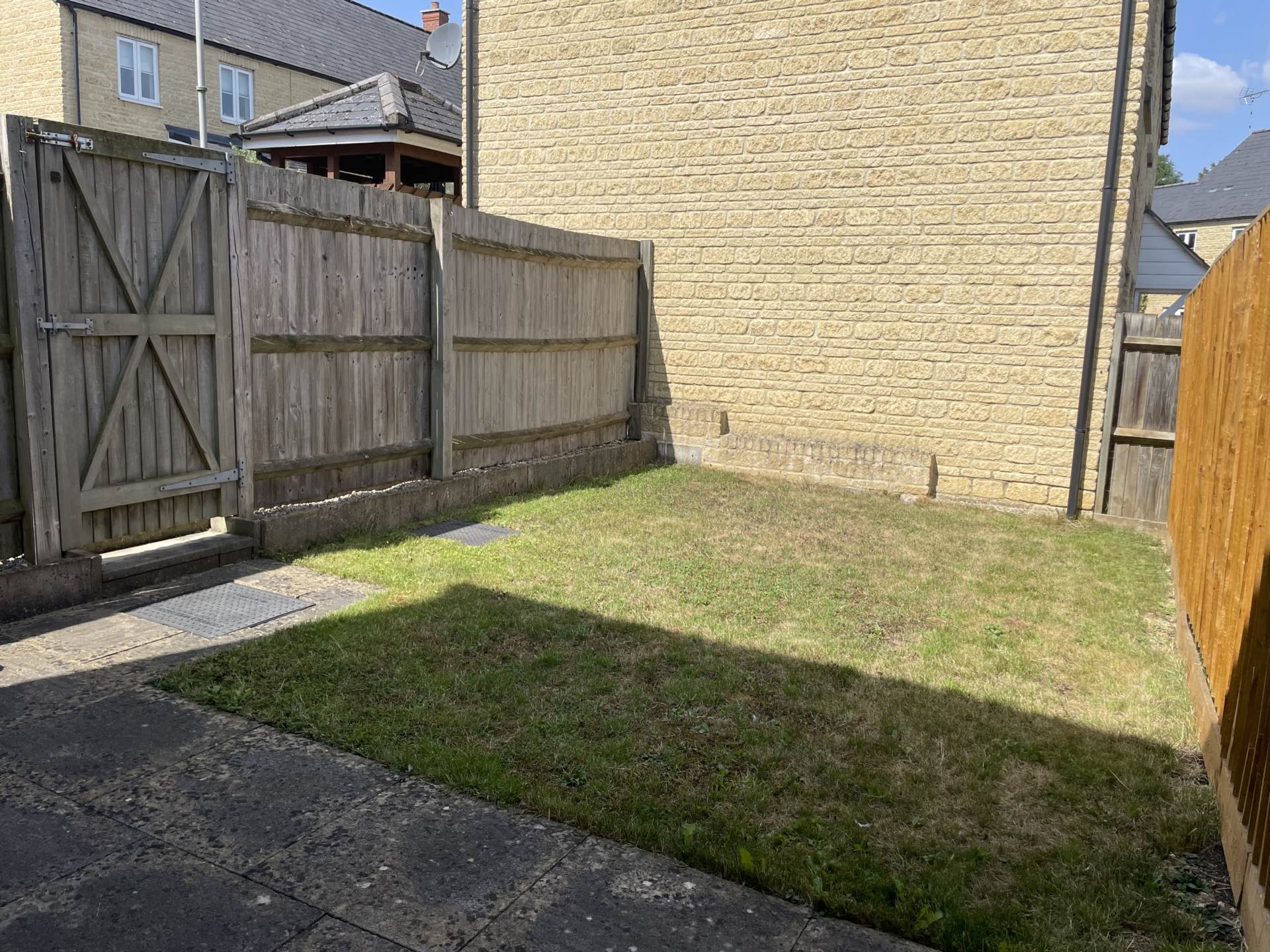 Additional Property Image 2 bedroom Semi Detached to rent in Witney 10