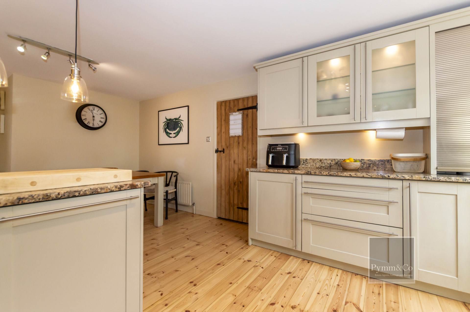 Additional Property Image 4 bedroom House for sale in Norwich 8
