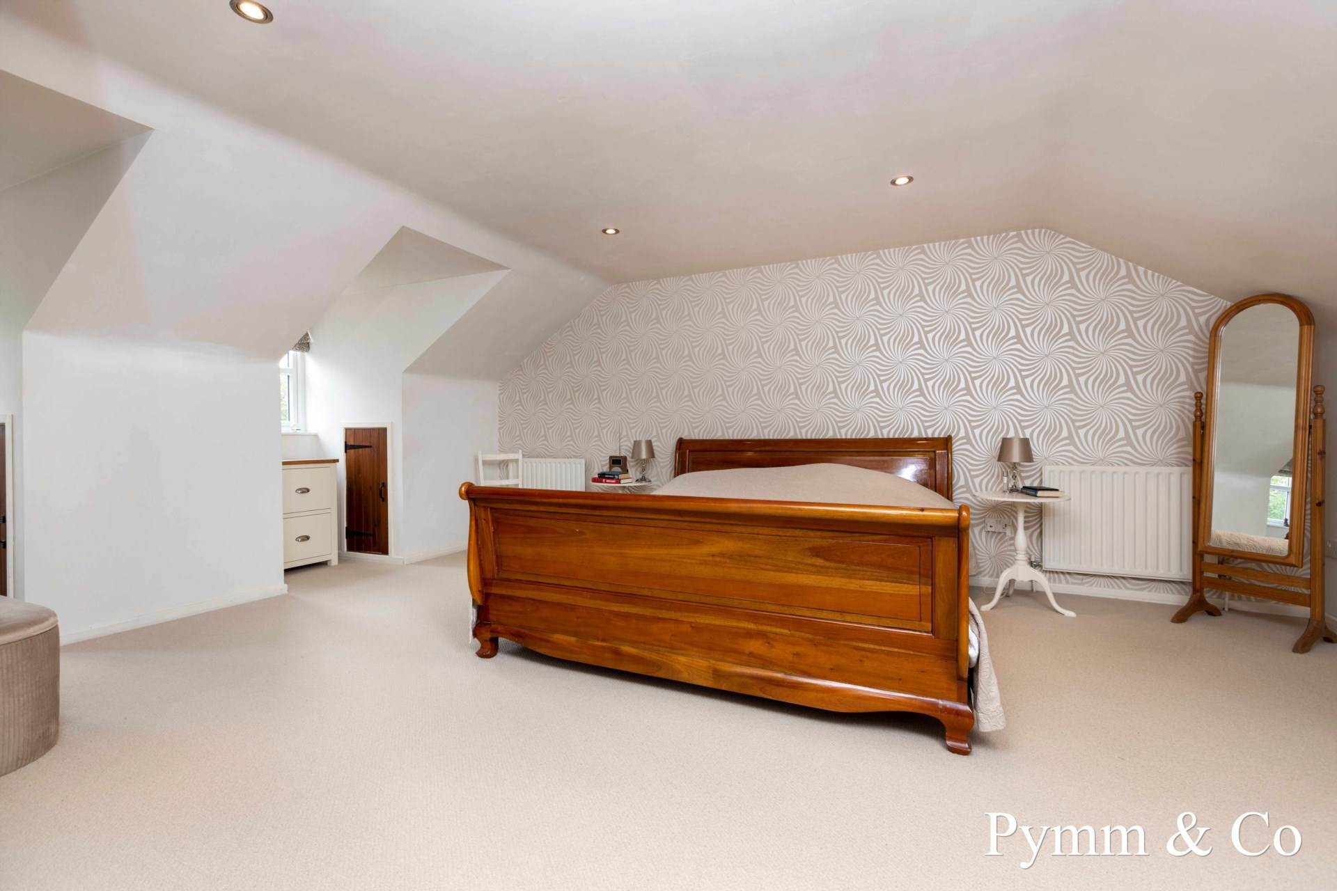 Additional Property Image 4 bedroom House for sale in Norwich 15
