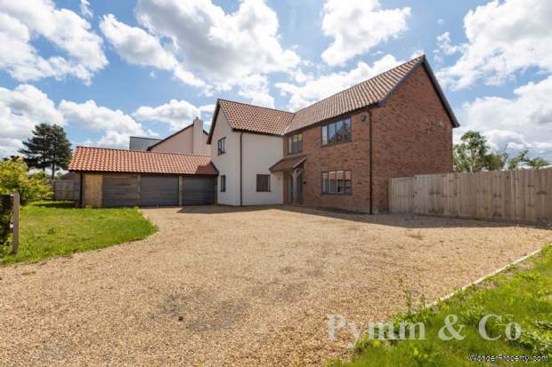 4 bedroom Detached for sale in Dereham