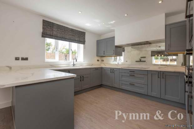 Additional Property Image 4 bedroom Detached for sale in Dereham 6