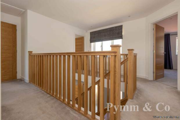Additional Property Image 4 bedroom Detached for sale in Dereham 9