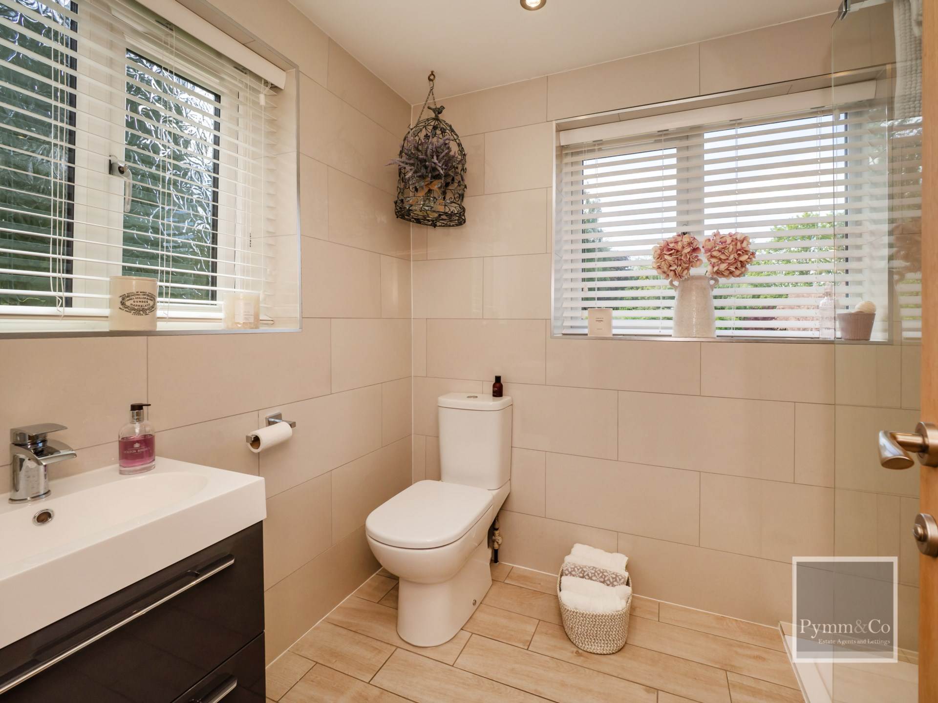 Additional Property Image 4 bedroom Detached for sale in Norwich 14
