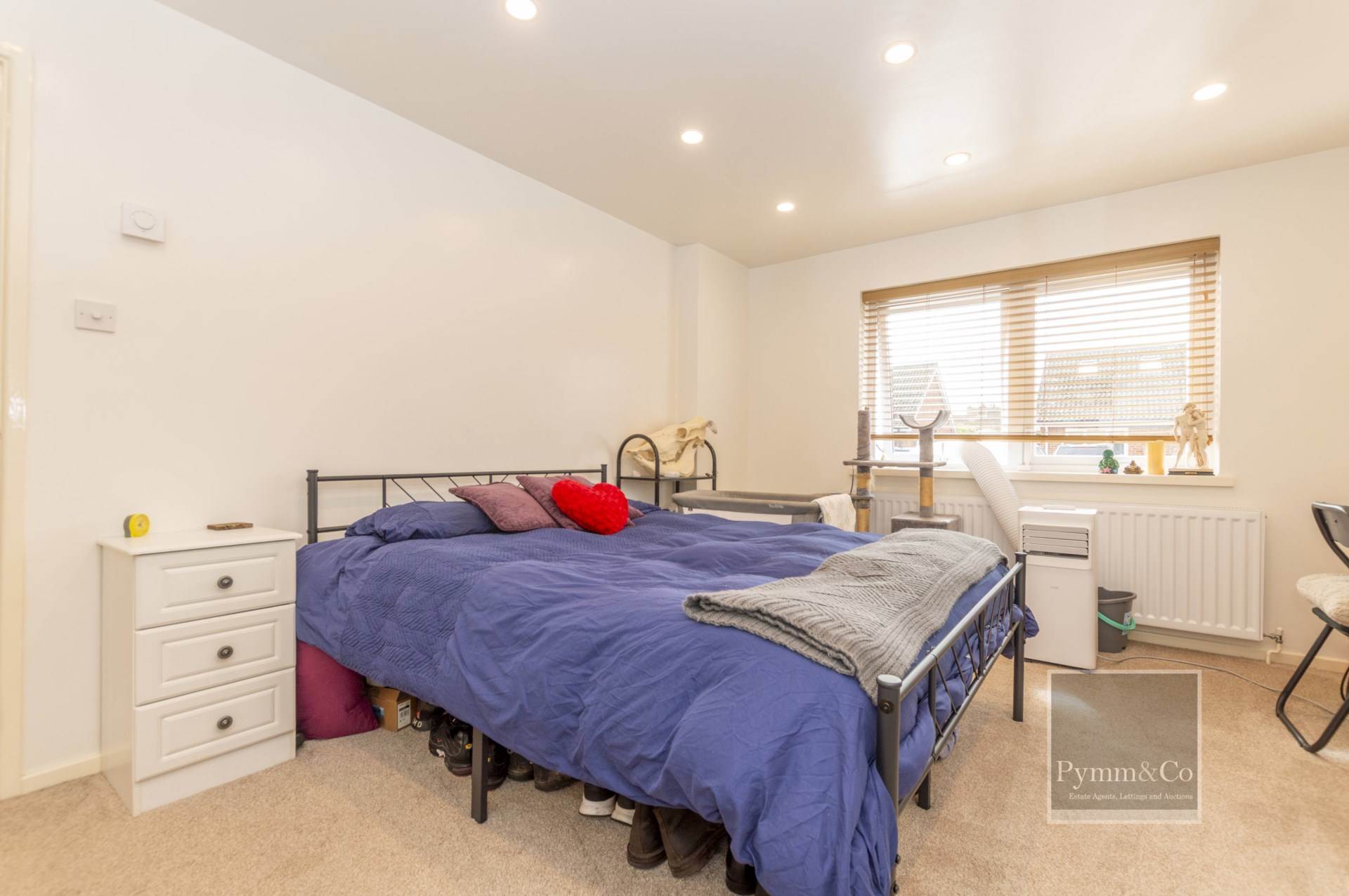 Additional Property Image 2 bedroom Bungalow for sale in Dereham 5