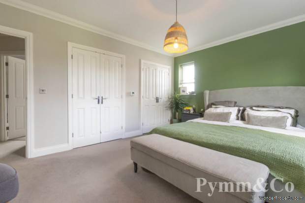 Additional Property Image 4 bedroom Detached for sale in Norwich 13