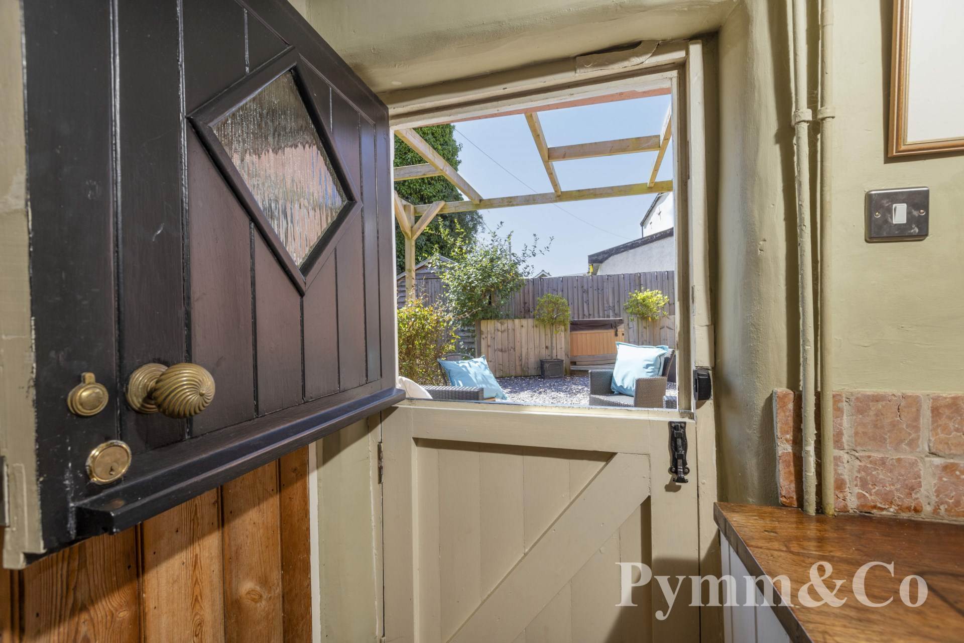 Additional Property Image 4 bedroom Detached for sale in Wymondham 2