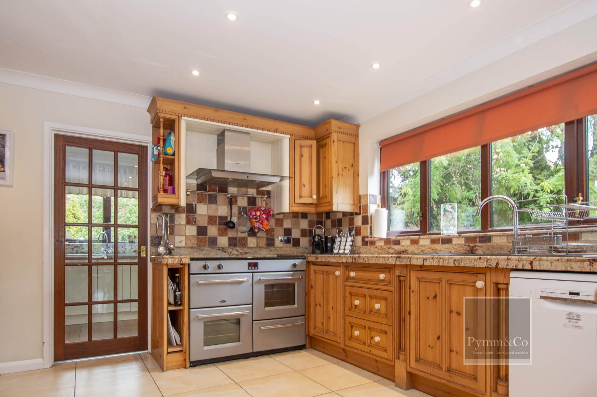 Additional Property Image 5 bedroom Detached for sale in Norwich 6
