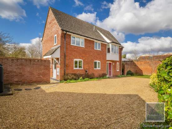 Additional Property Image 4 bedroom Detached for sale in Norwich 2