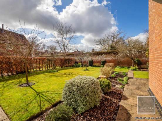Additional Property Image 4 bedroom Detached for sale in Norwich 3