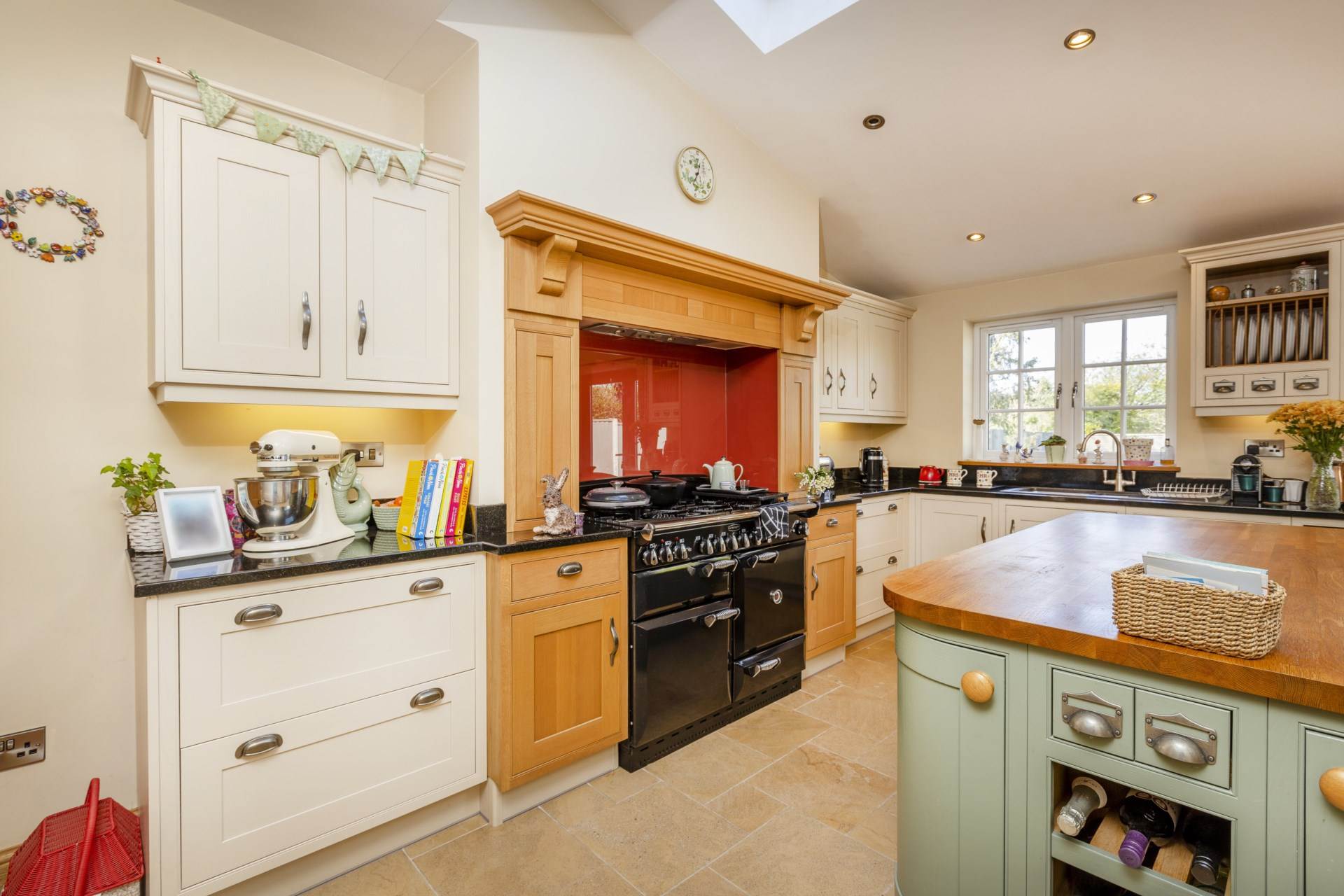 Additional Property Image 4 bedroom Detached for sale in Norwich 18