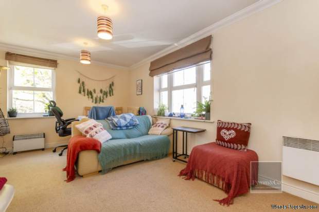 Additional Property Image 2 bedroom Apartment for sale in Norwich 2