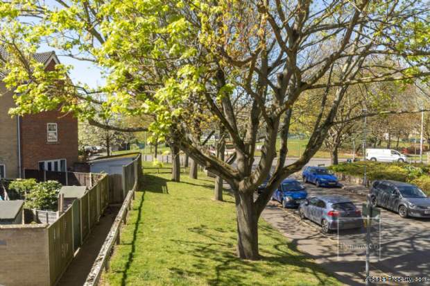 Additional Property Image 2 bedroom Apartment for sale in Norwich 7
