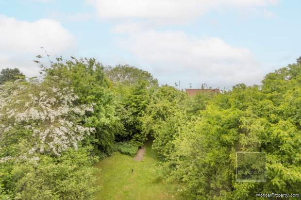 Additional Property Image 4 bedroom Detached for sale in Norwich 11