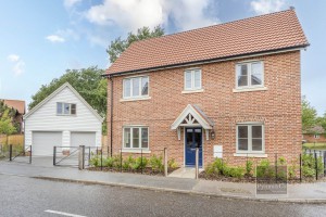 4 bedroom Detached for sale in Southwold