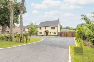 5 bedroom Detached for sale in Attleborough