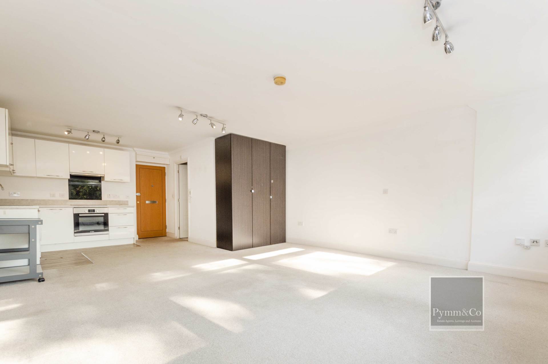 Additional Property Image 1 bedroom Apartment for sale in Norwich 4