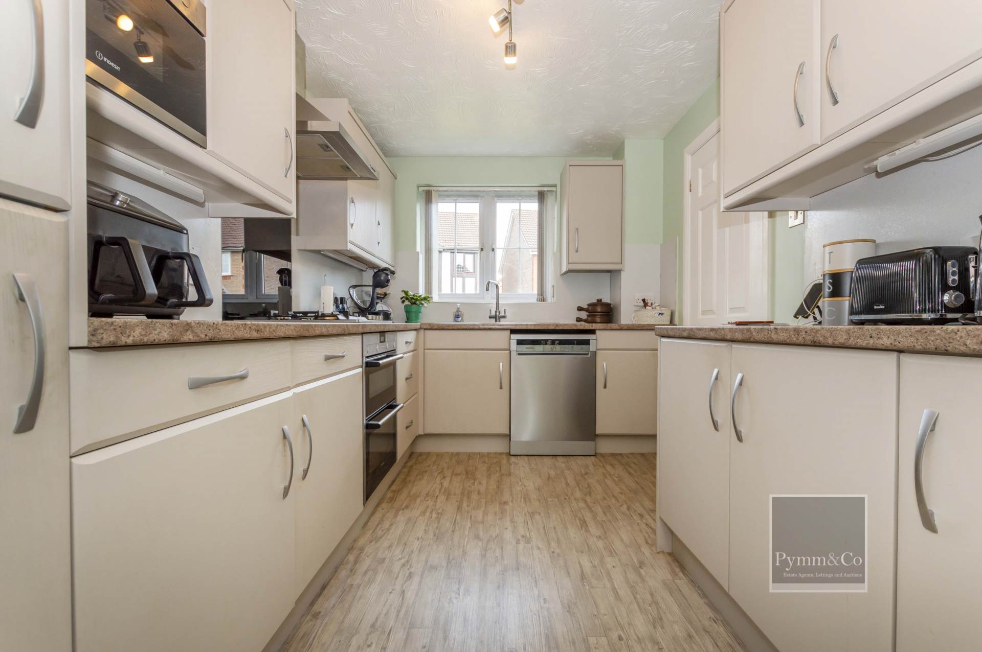 Additional Property Image 4 bedroom Detached for sale in Norwich 4