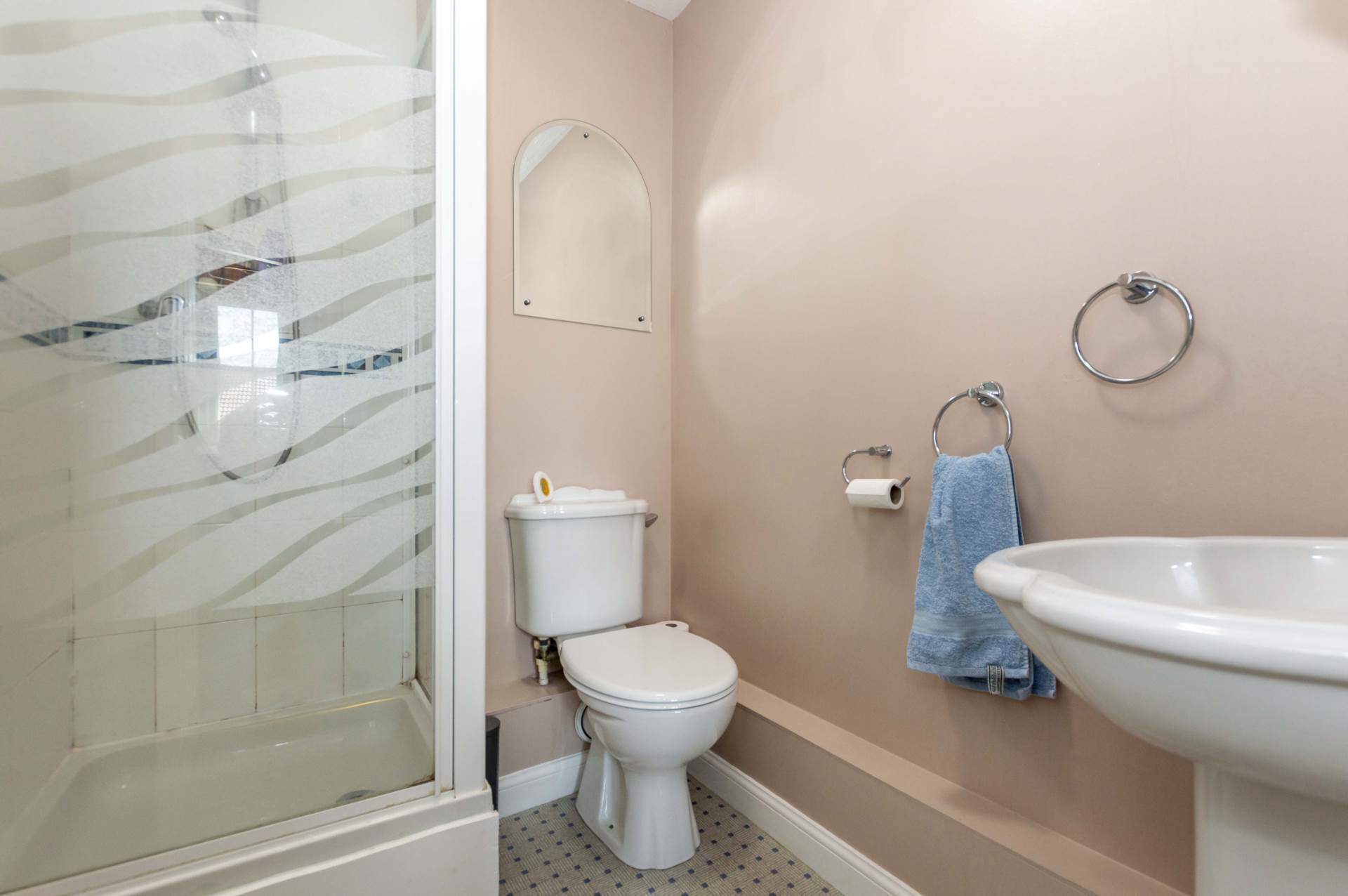 Additional Property Image 4 bedroom Detached for sale in Norwich 12