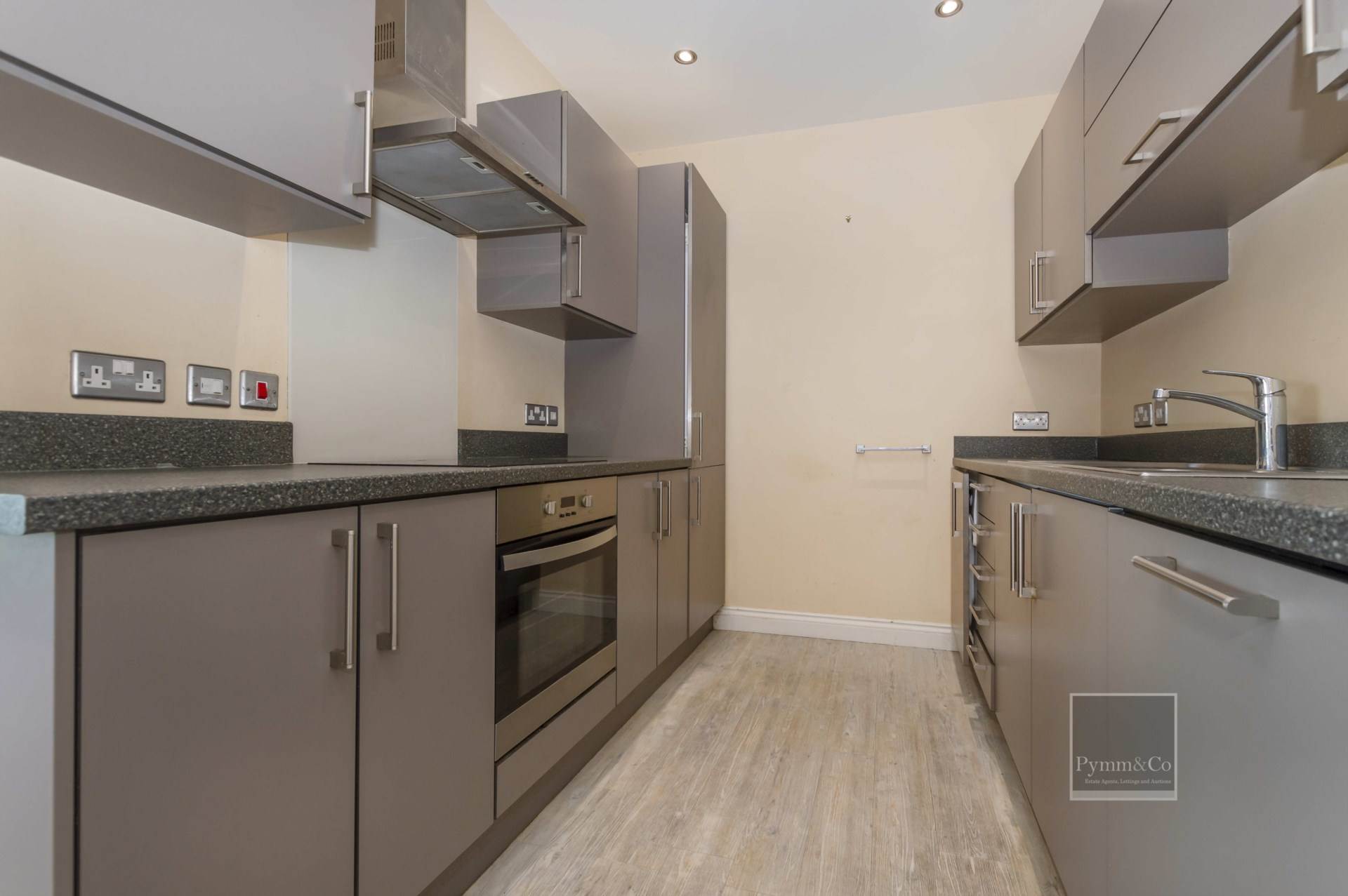 Additional Property Image 2 bedroom Apartment for sale in Norwich 3