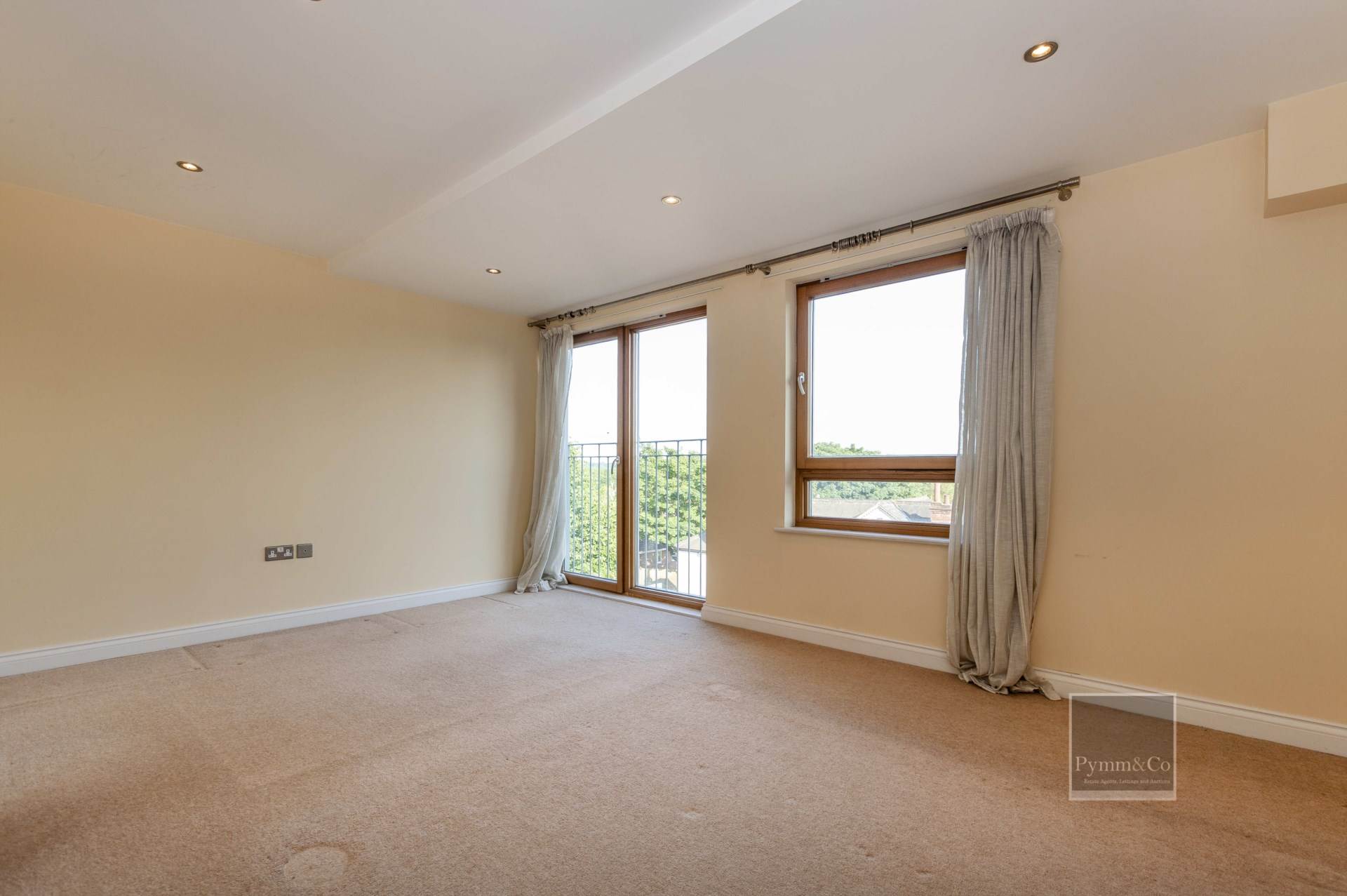 Additional Property Image 2 bedroom Apartment for sale in Norwich 7