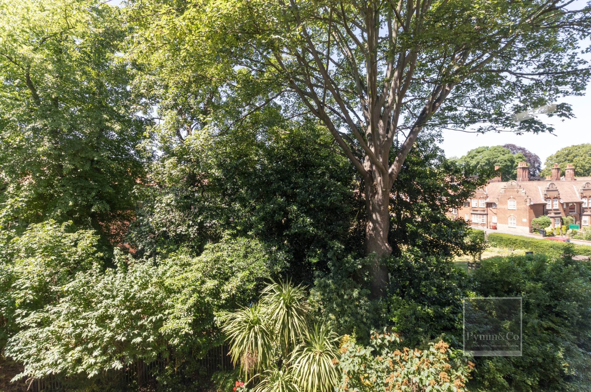 Additional Property Image 1 bedroom Flat for sale in Norwich 9