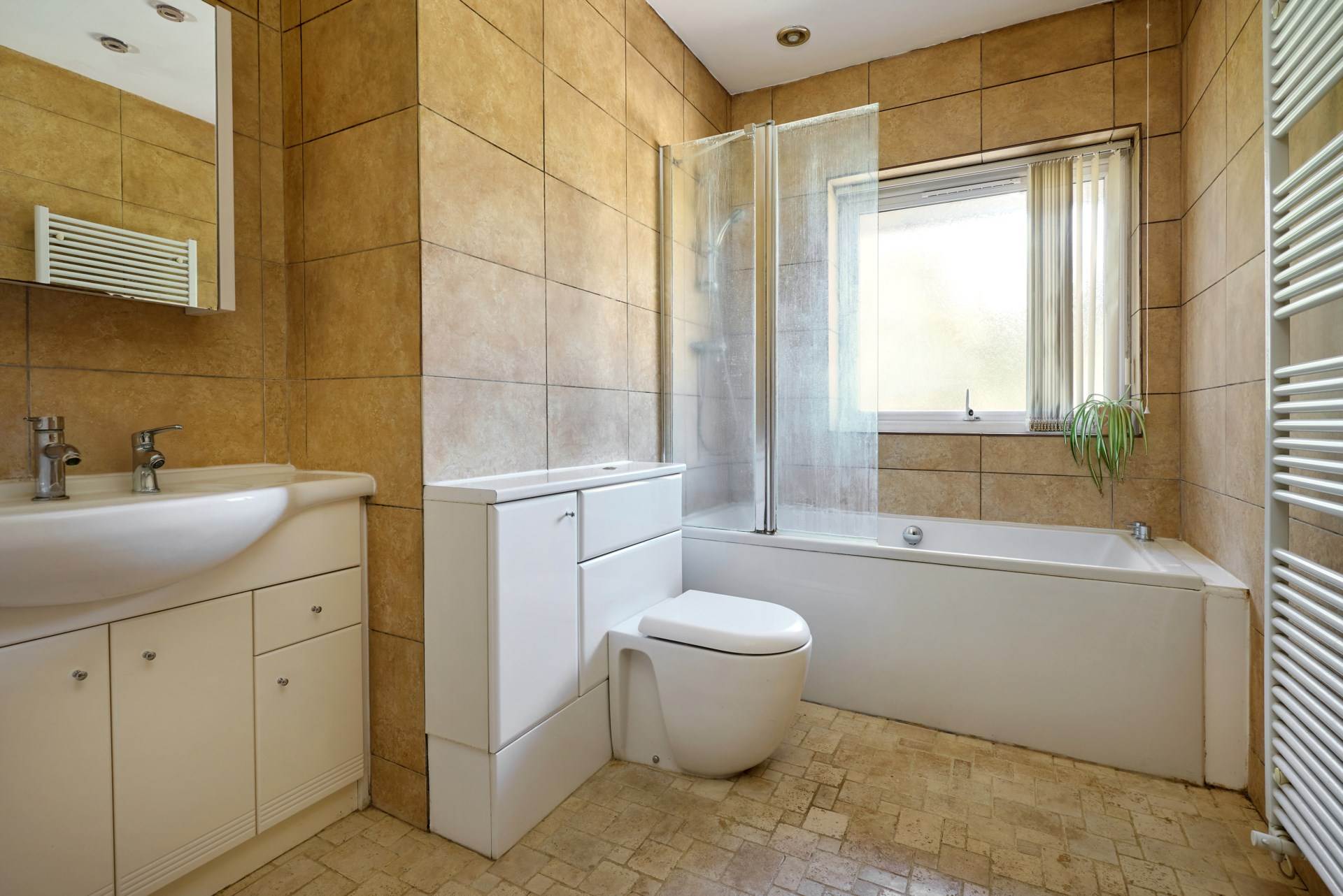 Additional Property Image 4 bedroom Detached Bungalow for sale in Norwich 12