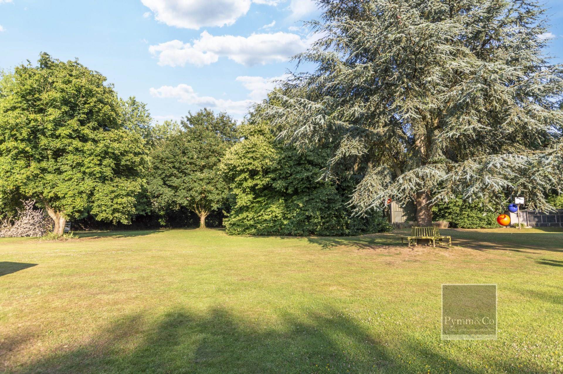Additional Property Image 4 bedroom Detached Bungalow for sale in Norwich 23
