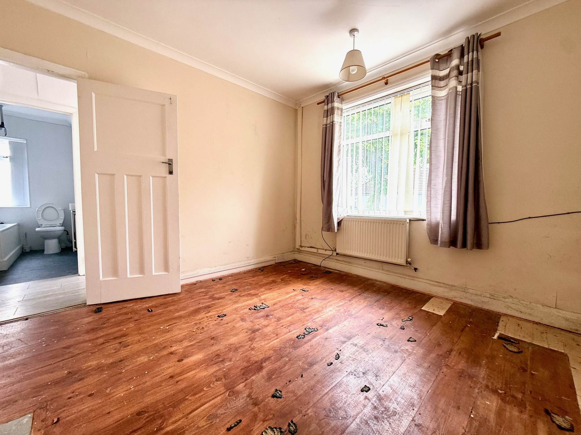 Additional Property Image 2 bedroom Detached Bungalow for sale in Lowestoft 4