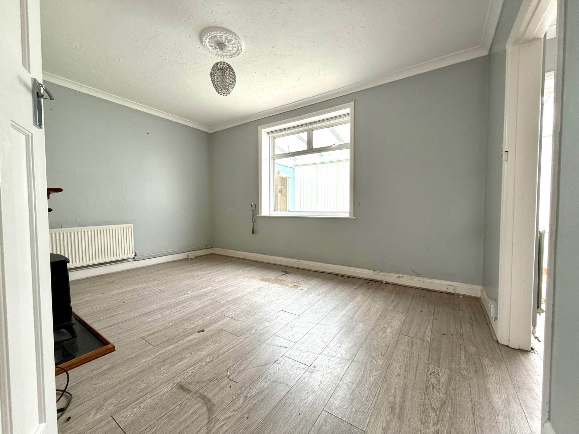 Additional Property Image 2 bedroom Detached Bungalow for sale in Lowestoft 6