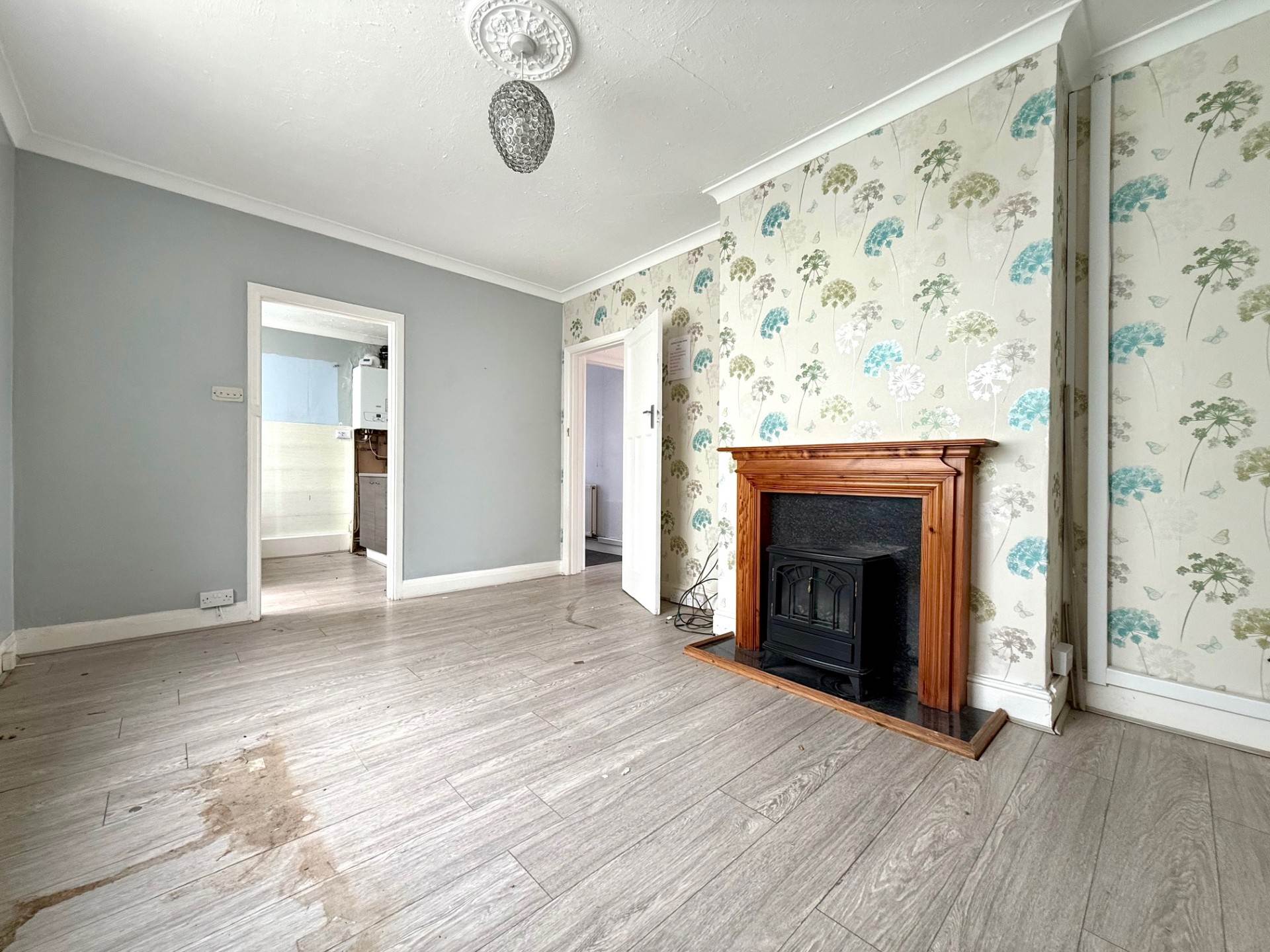 Additional Property Image 2 bedroom Detached Bungalow for sale in Lowestoft 7