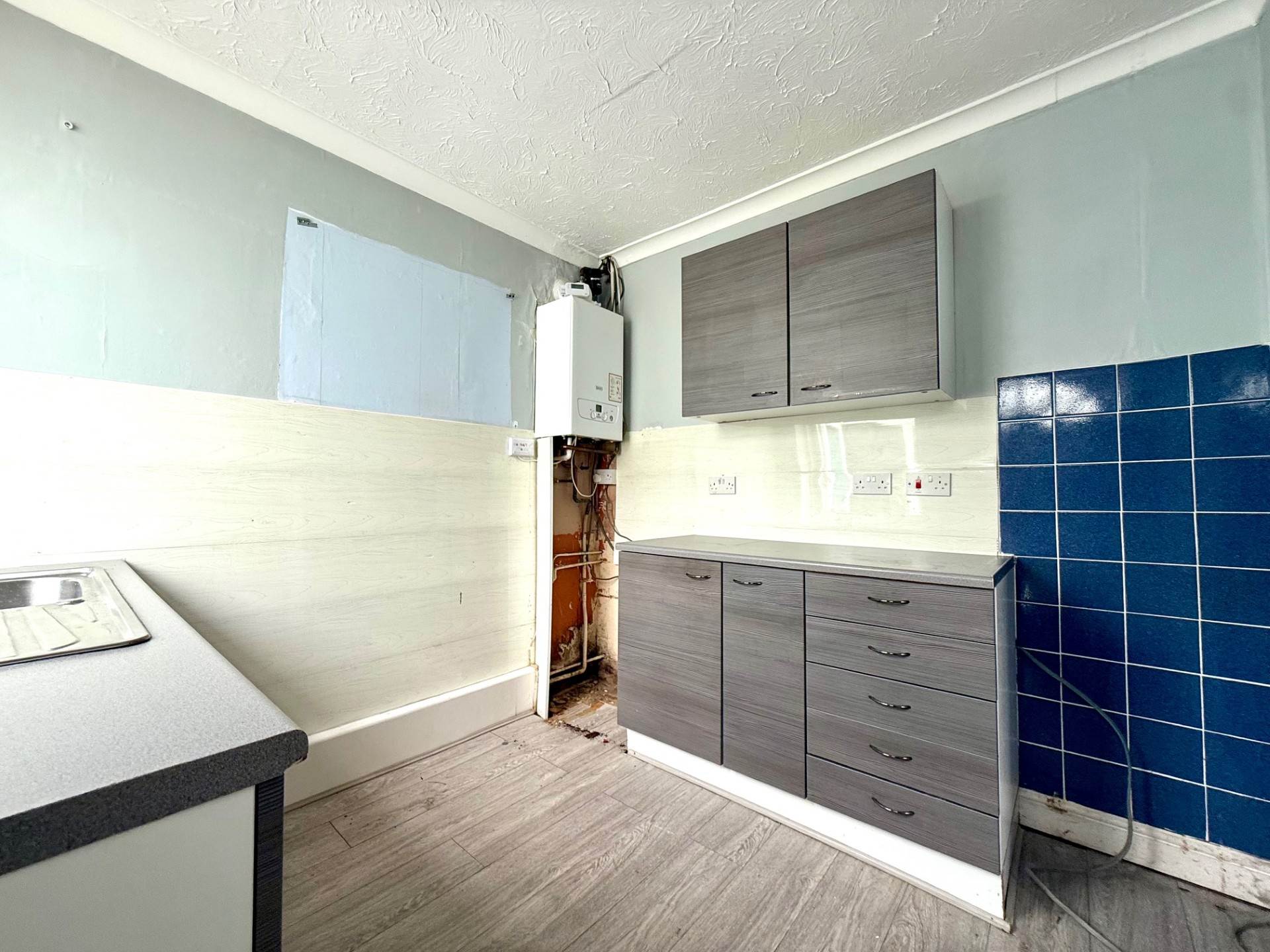 Additional Property Image 2 bedroom Detached Bungalow for sale in Lowestoft 9