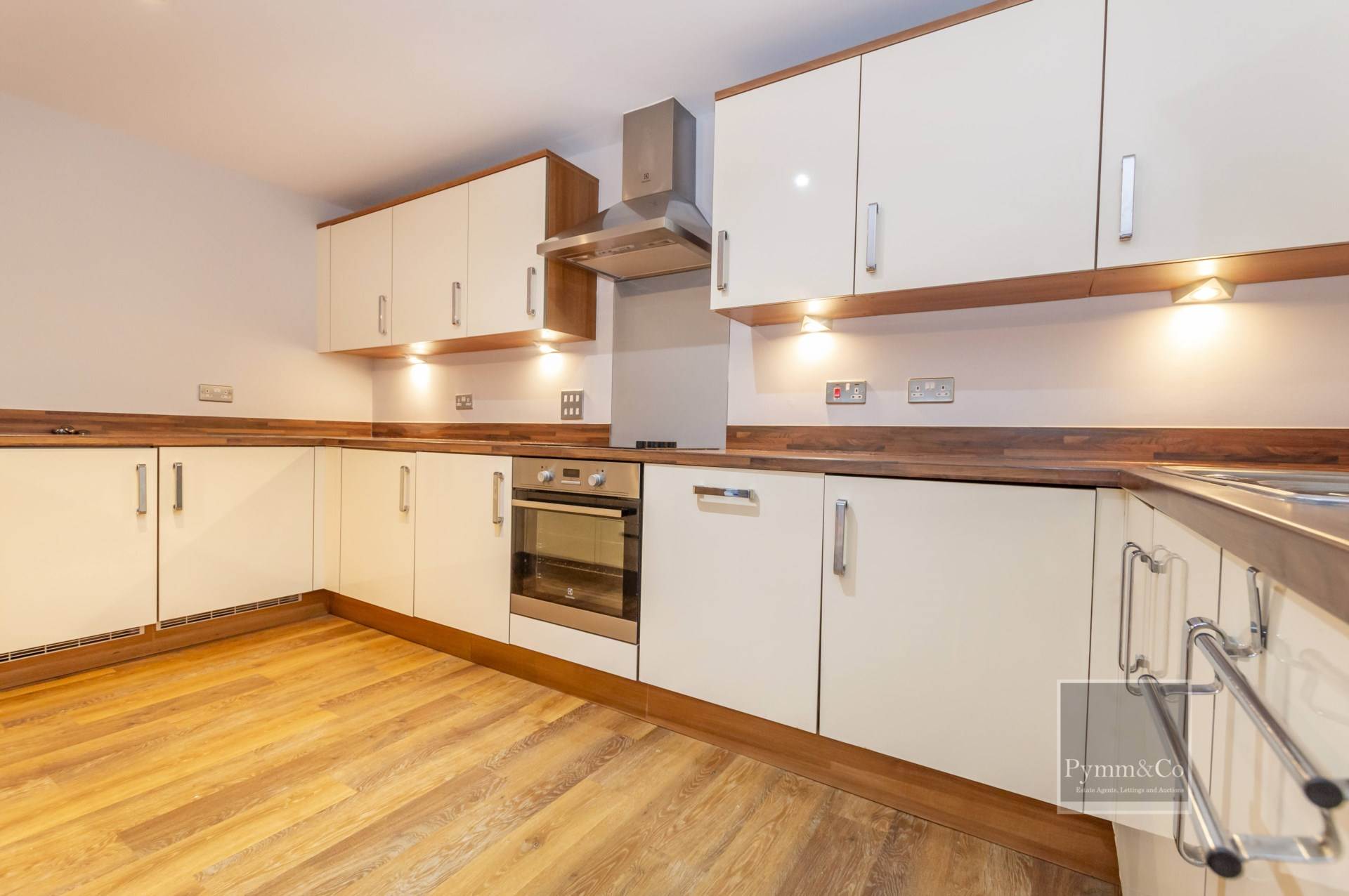 Additional Property Image 3 bedroom Apartment for sale in Norwich 3