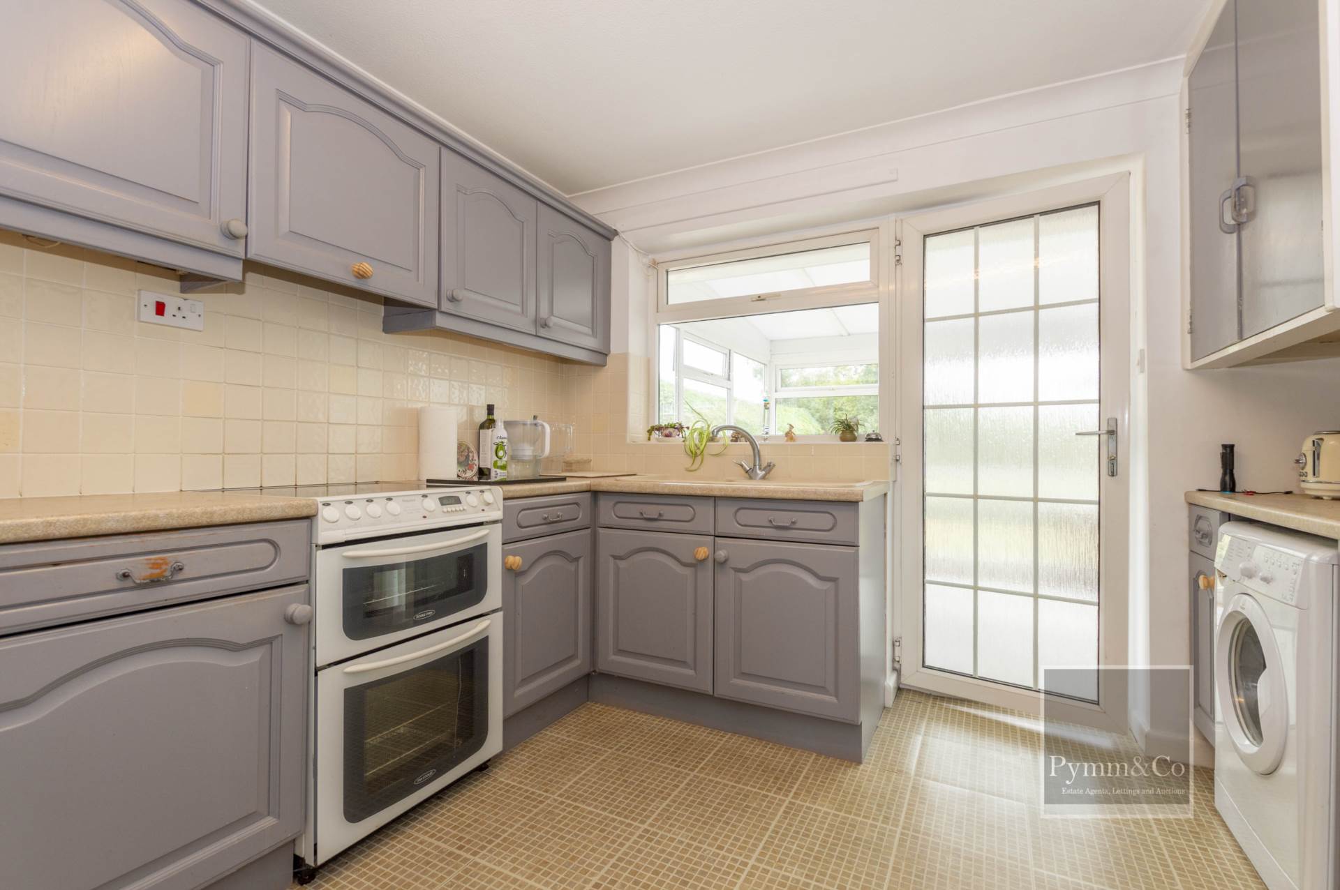 Additional Property Image 2 bedroom Detached Bungalow for sale in Norwich 4