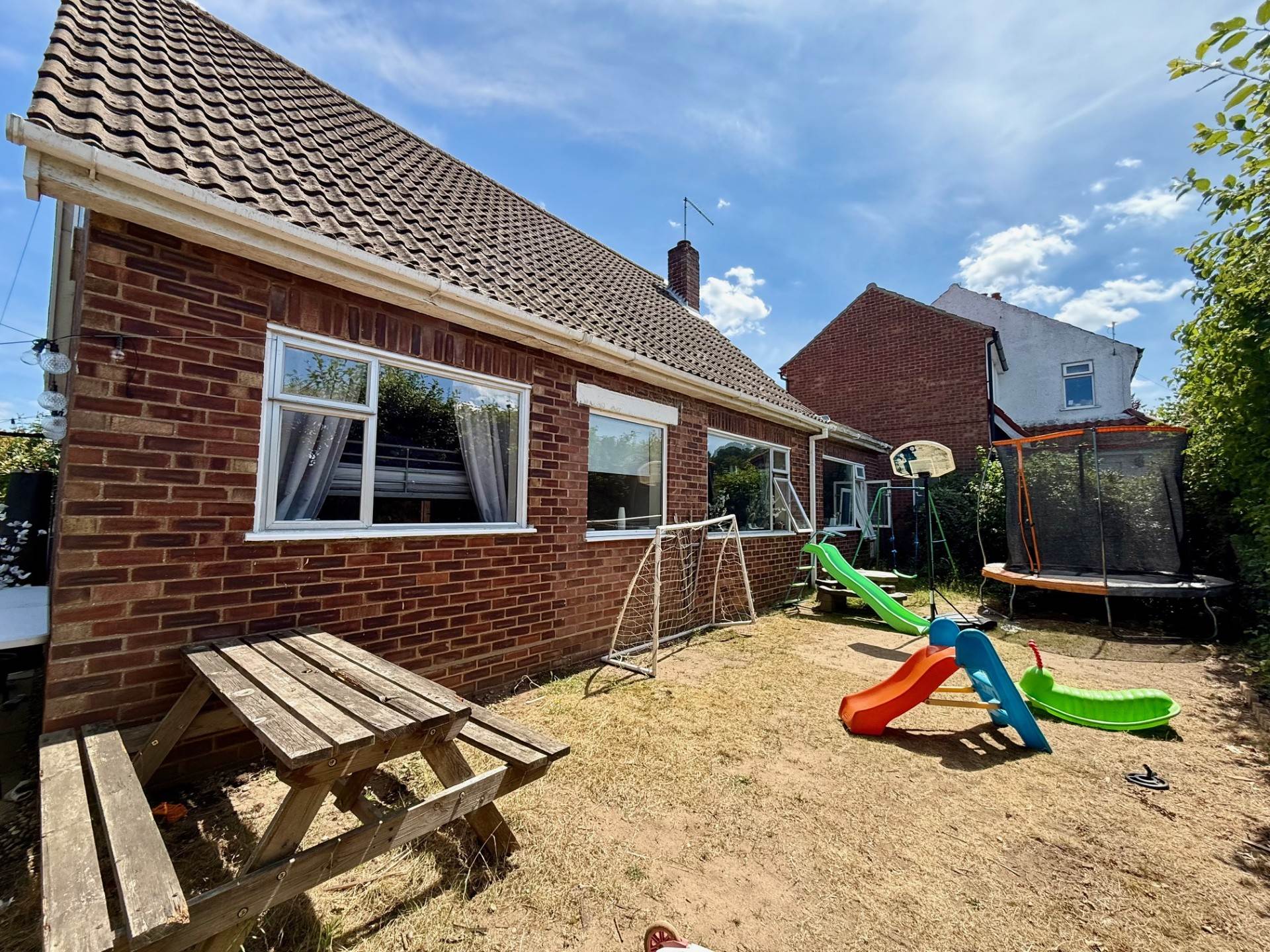 Additional Property Image 4 bedroom Detached Bungalow for sale in Norwich 7