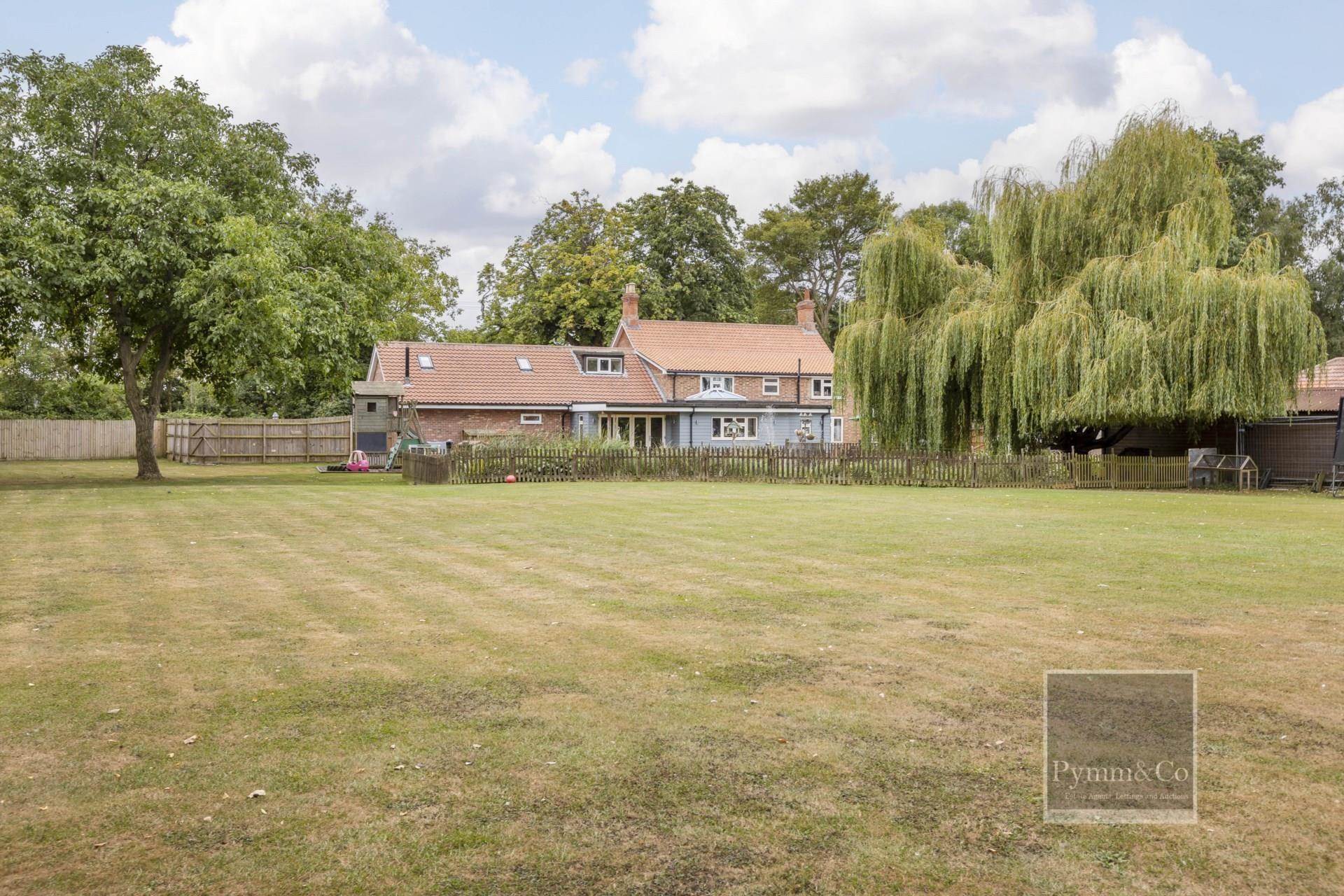 Additional Property Image 5 bedroom Detached for sale in Dereham 29