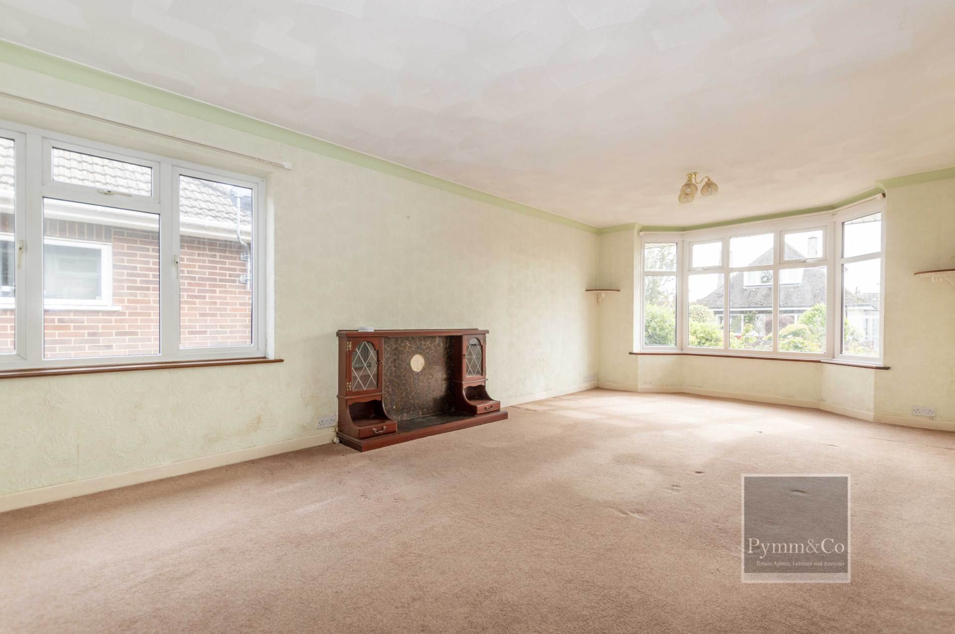 Additional Property Image 3 bedroom Detached Bungalow for sale in Wymondham 2