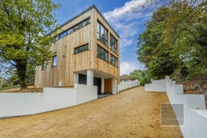 5 bedroom Detached for sale in Norwich