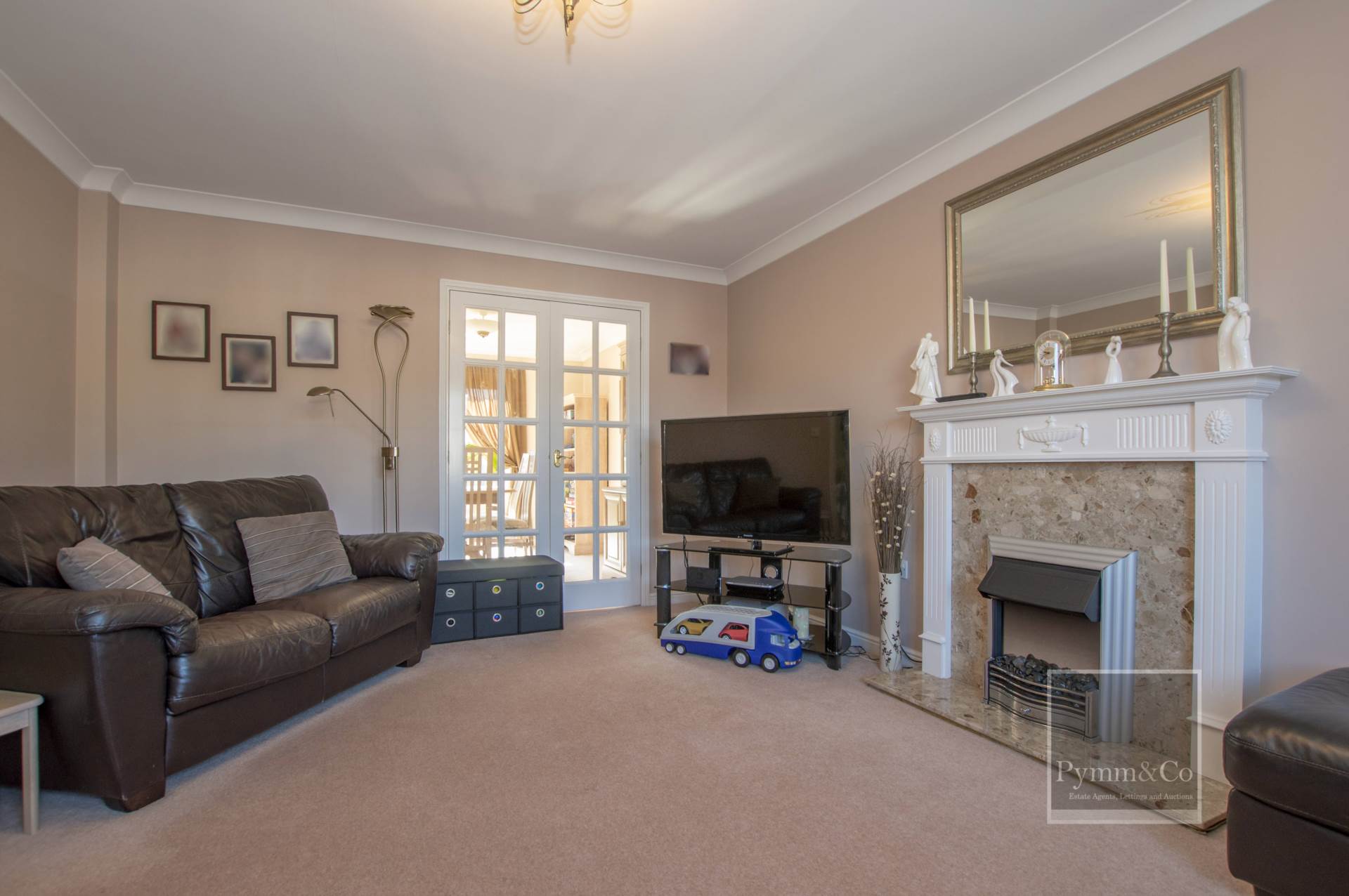 Additional Property Image 4 bedroom Detached for sale in Wymondham 3