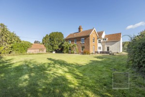 6 bedroom Detached for sale in Norwich