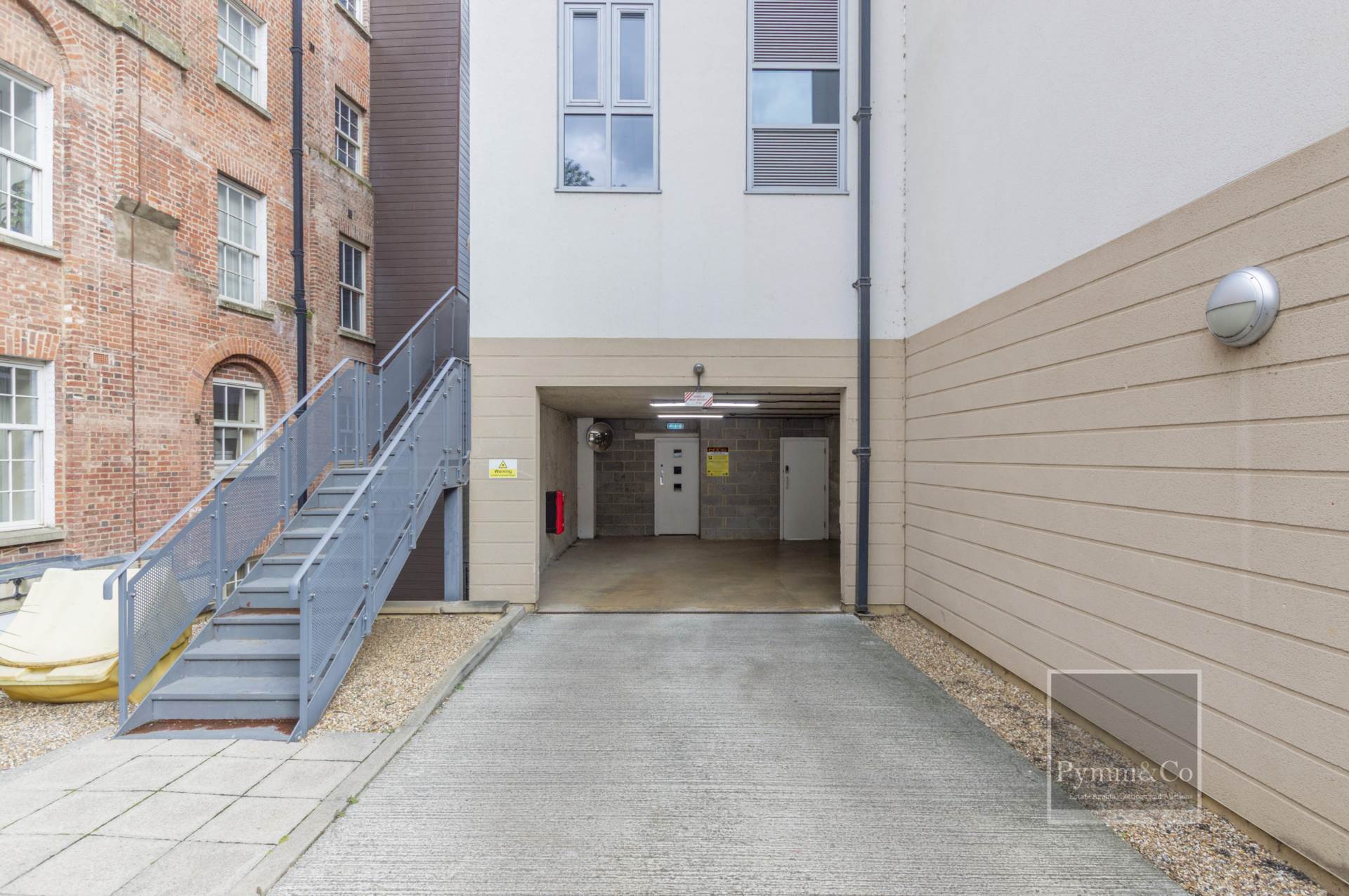 Additional Property Image 2 bedroom Apartment for sale in Norwich 13