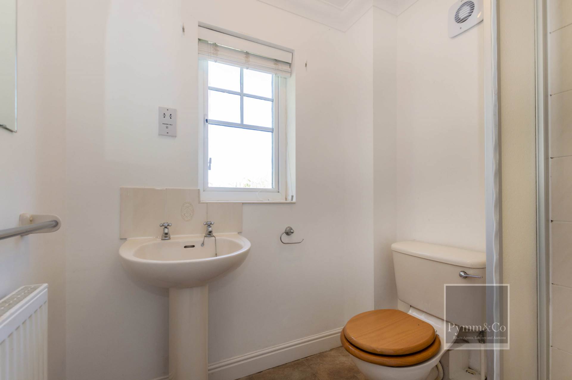 Additional Property Image 4 bedroom Detached for sale in Norwich 7