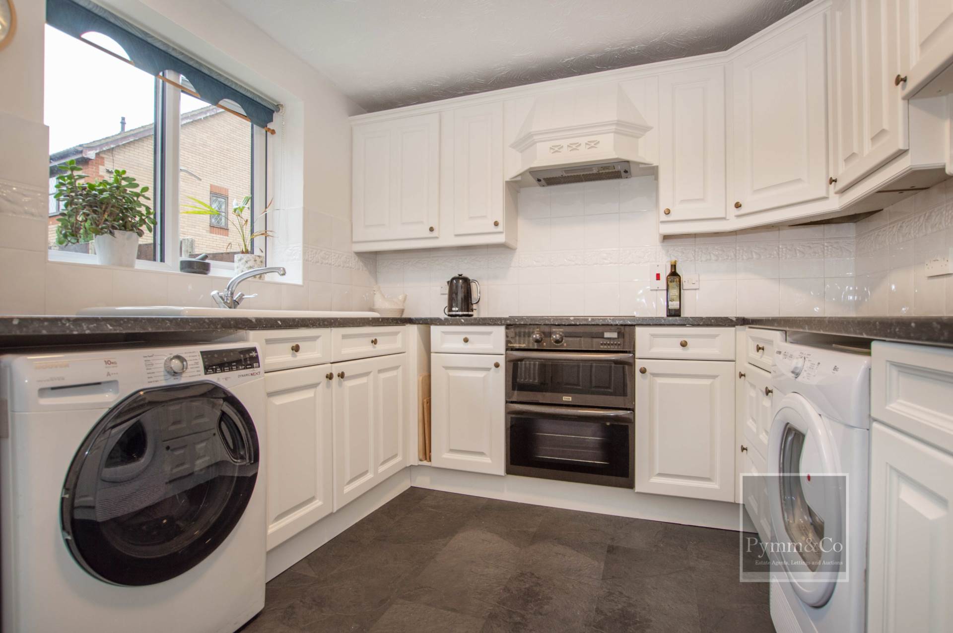 Additional Property Image 4 bedroom Detached for sale in Norwich 5