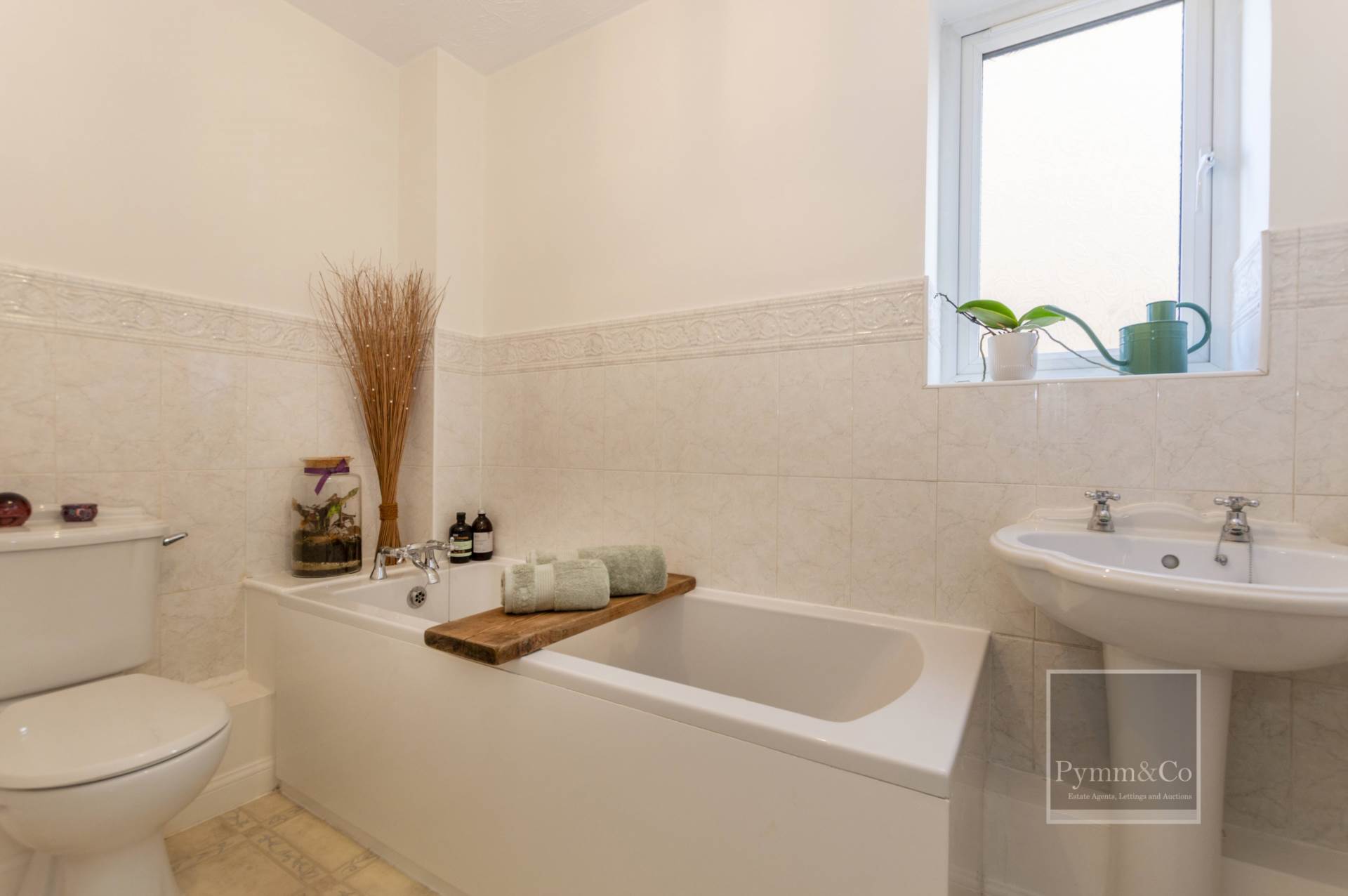 Additional Property Image 4 bedroom Detached for sale in Norwich 11