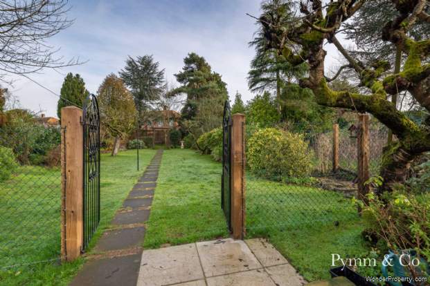 Additional Property Image 2 bedroom Detached Bungalow for sale in Norwich 12